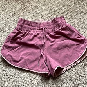 Lululemon Shorts Reversible size 4